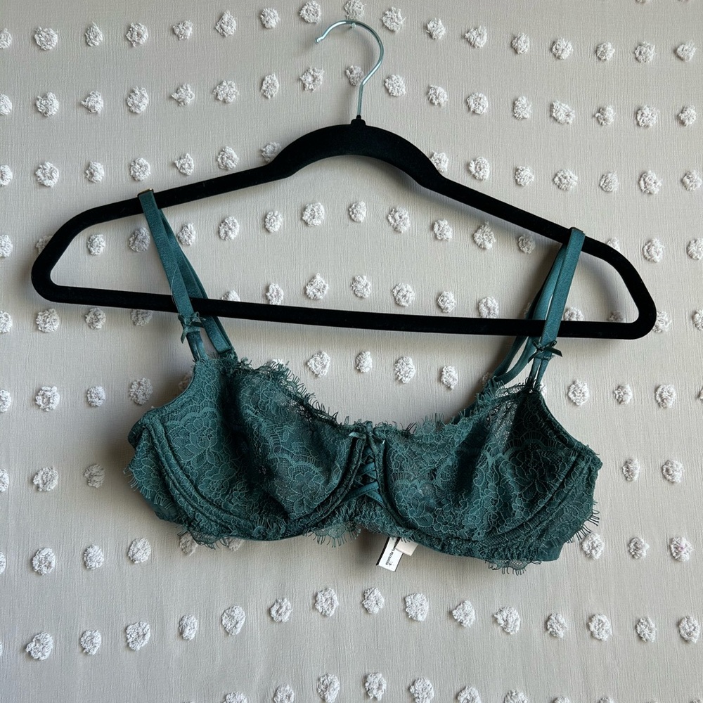 Victoria’s Secret Dream Angels Push-up Without‎ Padding Sz 34C Green